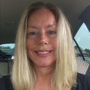 Meet your Posher, Suzanne